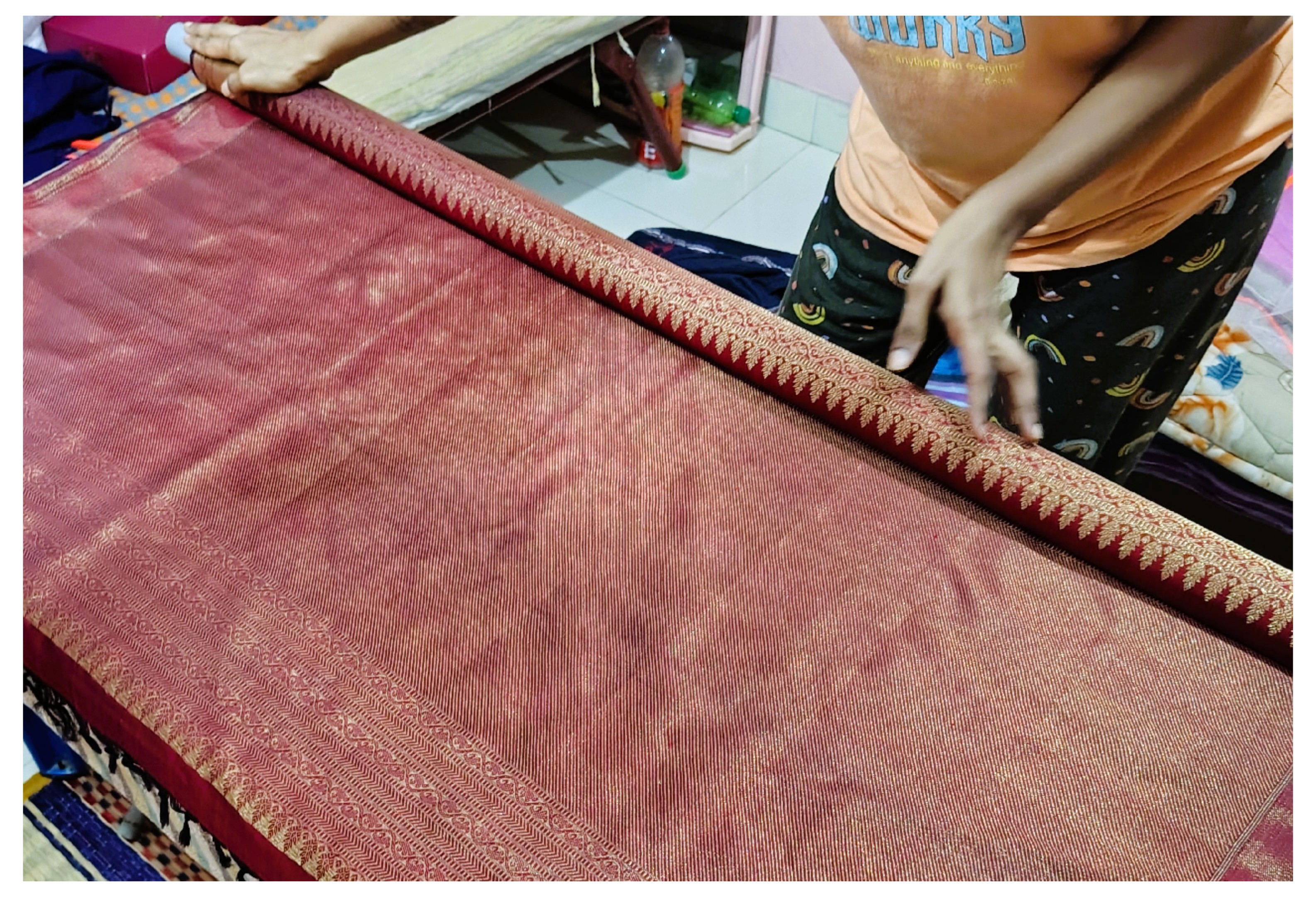 Saree Rolling 2